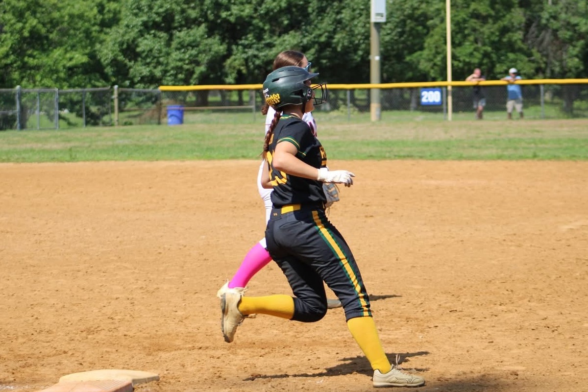 Check out the photos and videos of the softball recruiting profile Lila Green