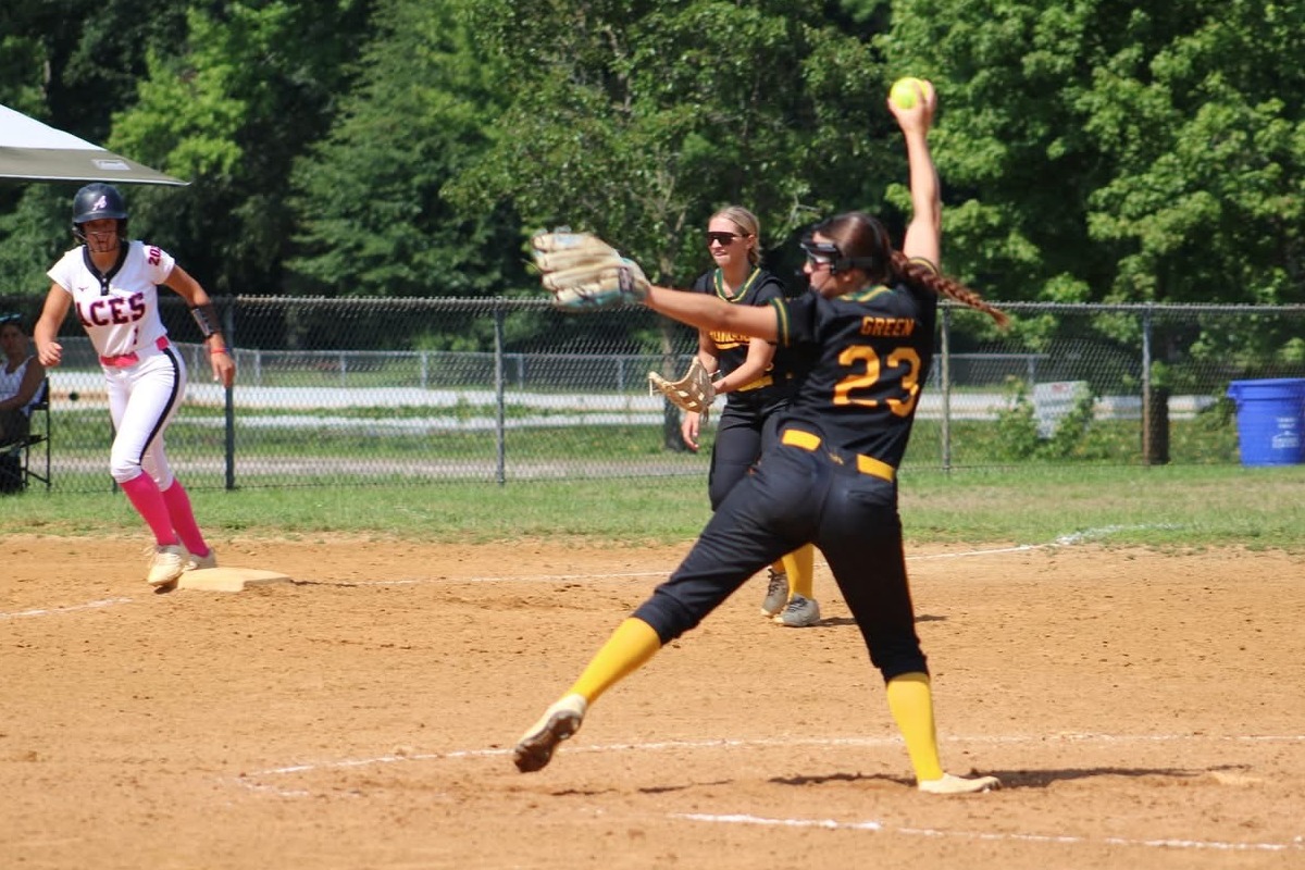 Check out the photos and videos of the softball recruiting profile Lila Green